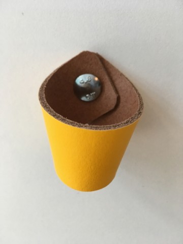 Leren knop Zomer geel 3x14 5